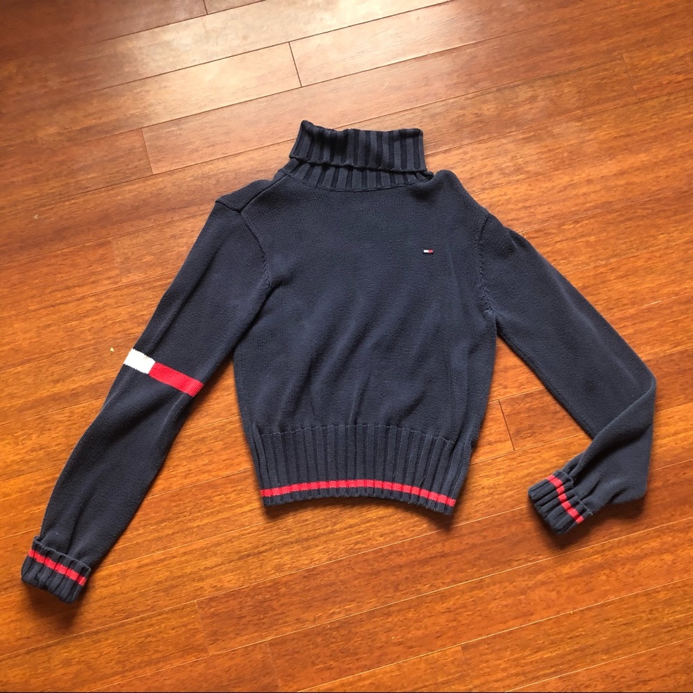 Tommy H. Turtleneck knit sweater